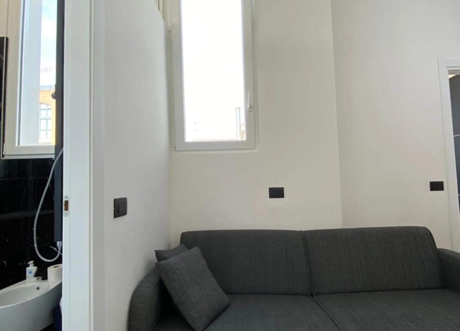 Modern 3 Bedrooms Apartment Milan